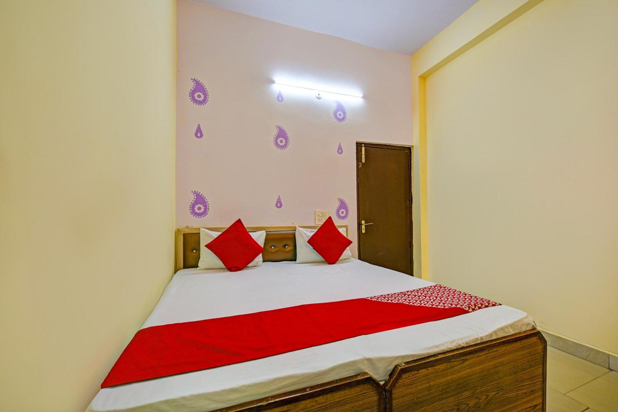 Hotel O Aj Star Hotel Фарідабад Екстер'єр фото